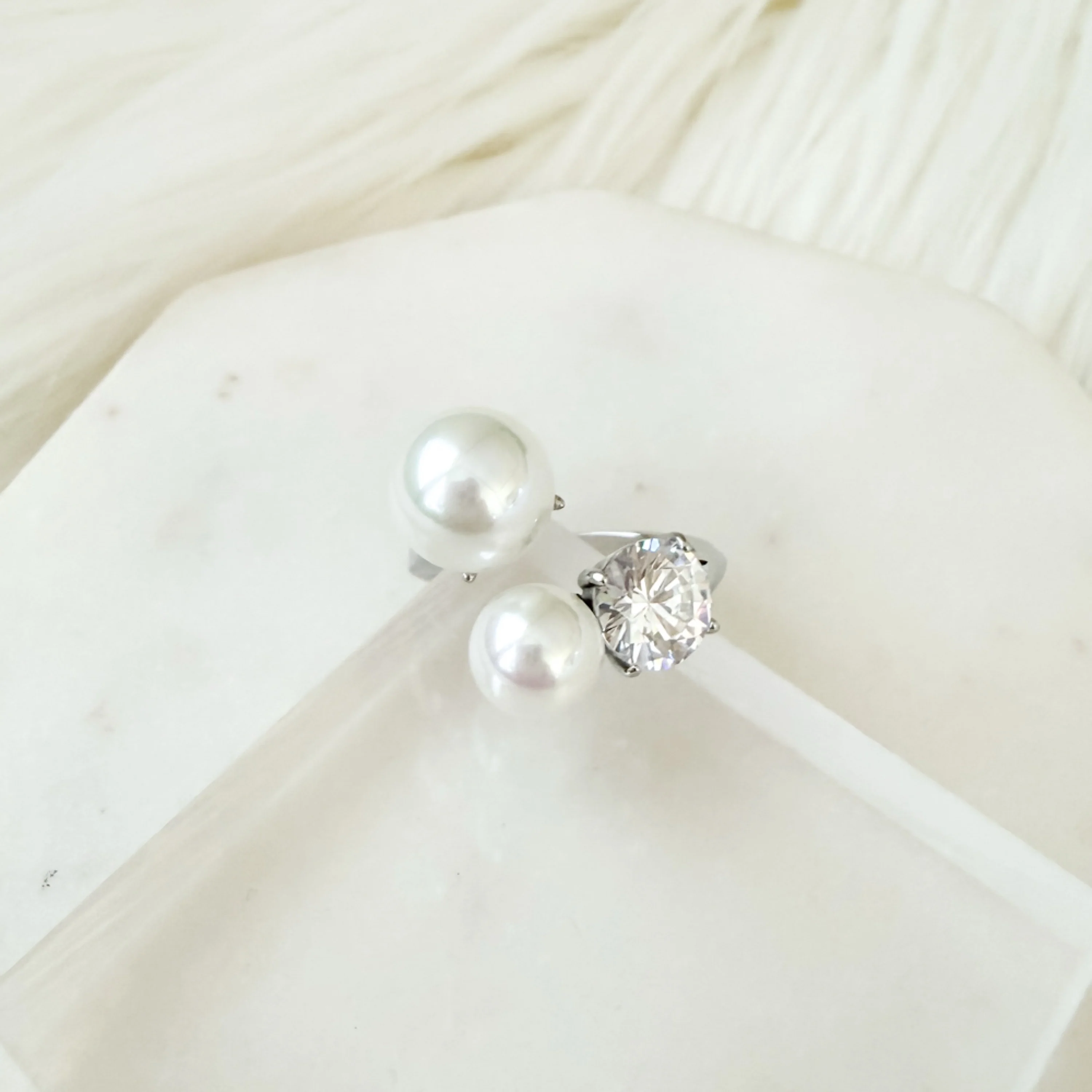 Arianne Pearl Ring - Image 10