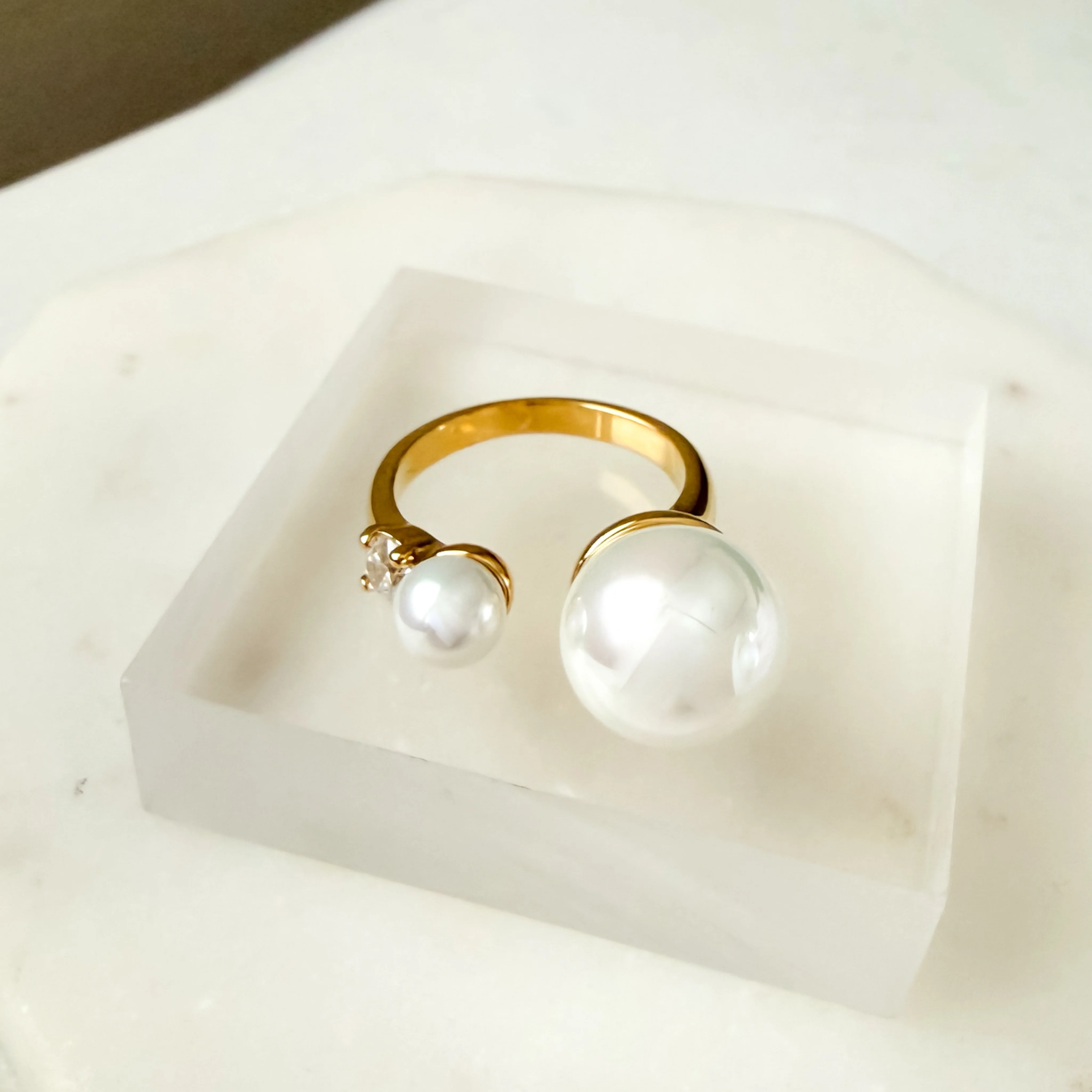 Arista Open Pearl Ring - Image 4