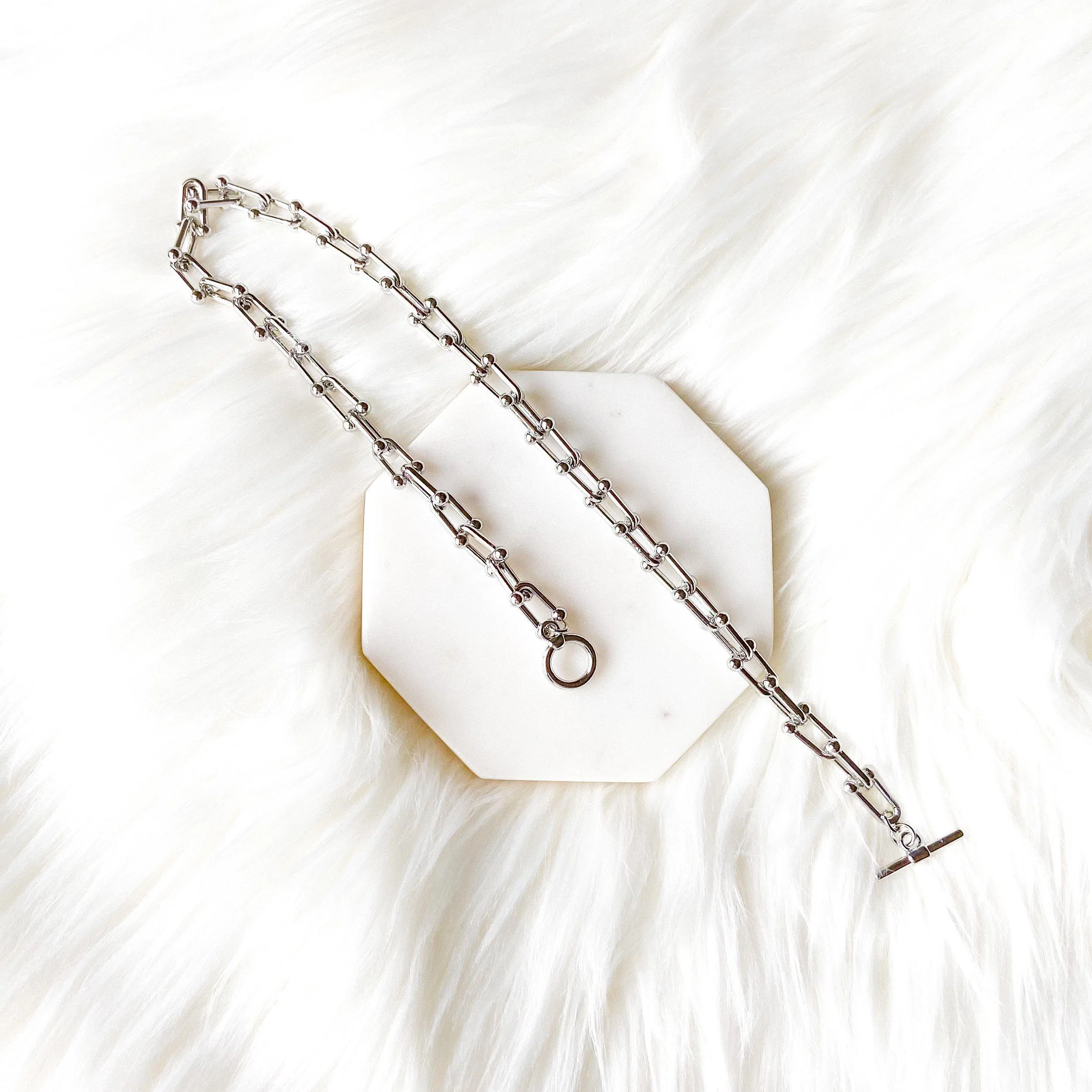 Bar-Belle Chain Link Necklace - LAST CHANCE / FINAL SALE - Image 3