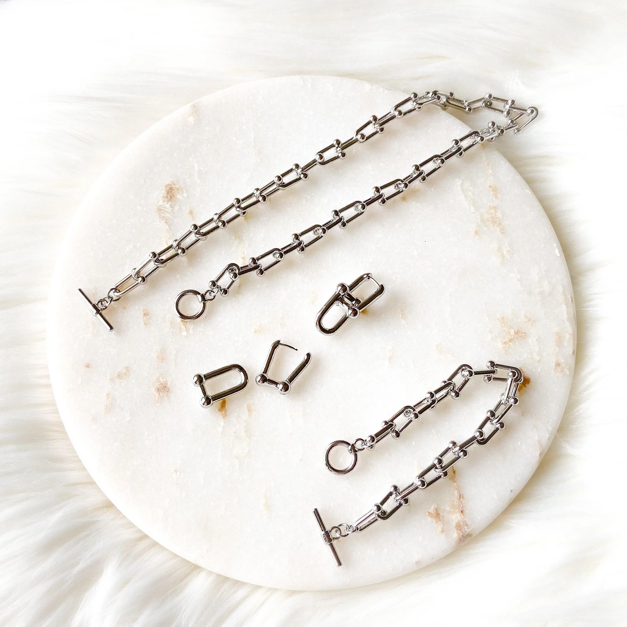 Bar-Belle Chain Link Necklace - LAST CHANCE / FINAL SALE - Image 9