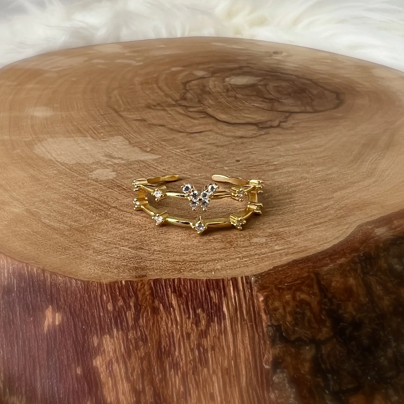 Butterfly Kisses Ring - Image 15