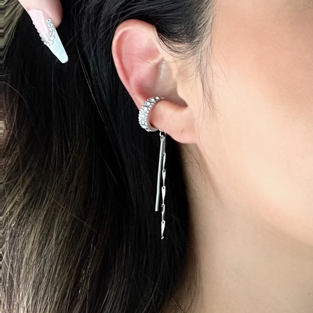 Cassie Ear Cuff - Image 10