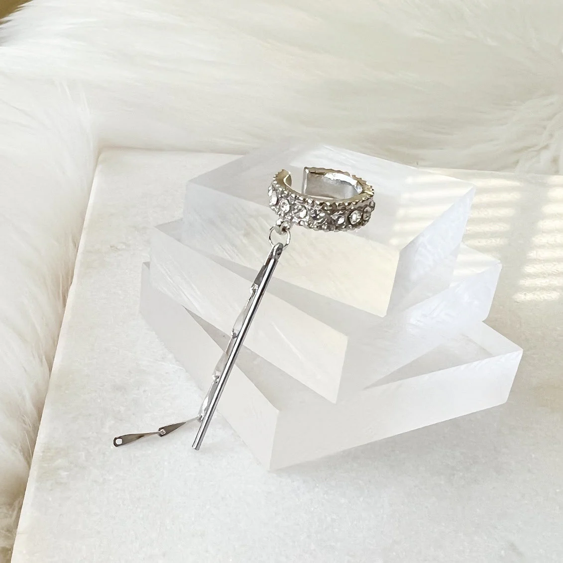 Cassie Ear Cuff - Image 4