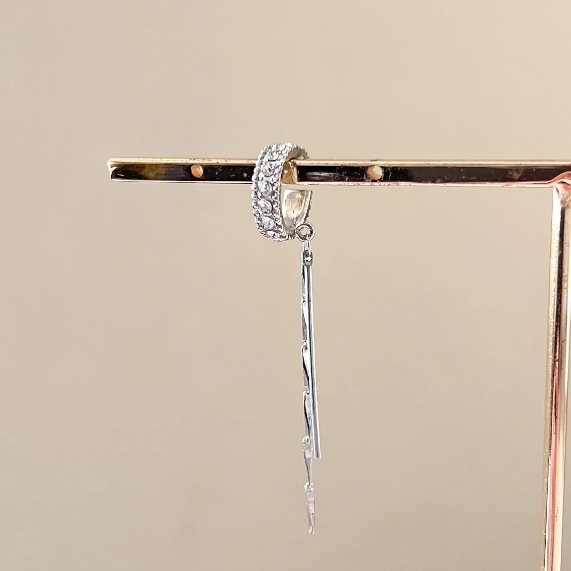 Cassie Ear Cuff - Image 8