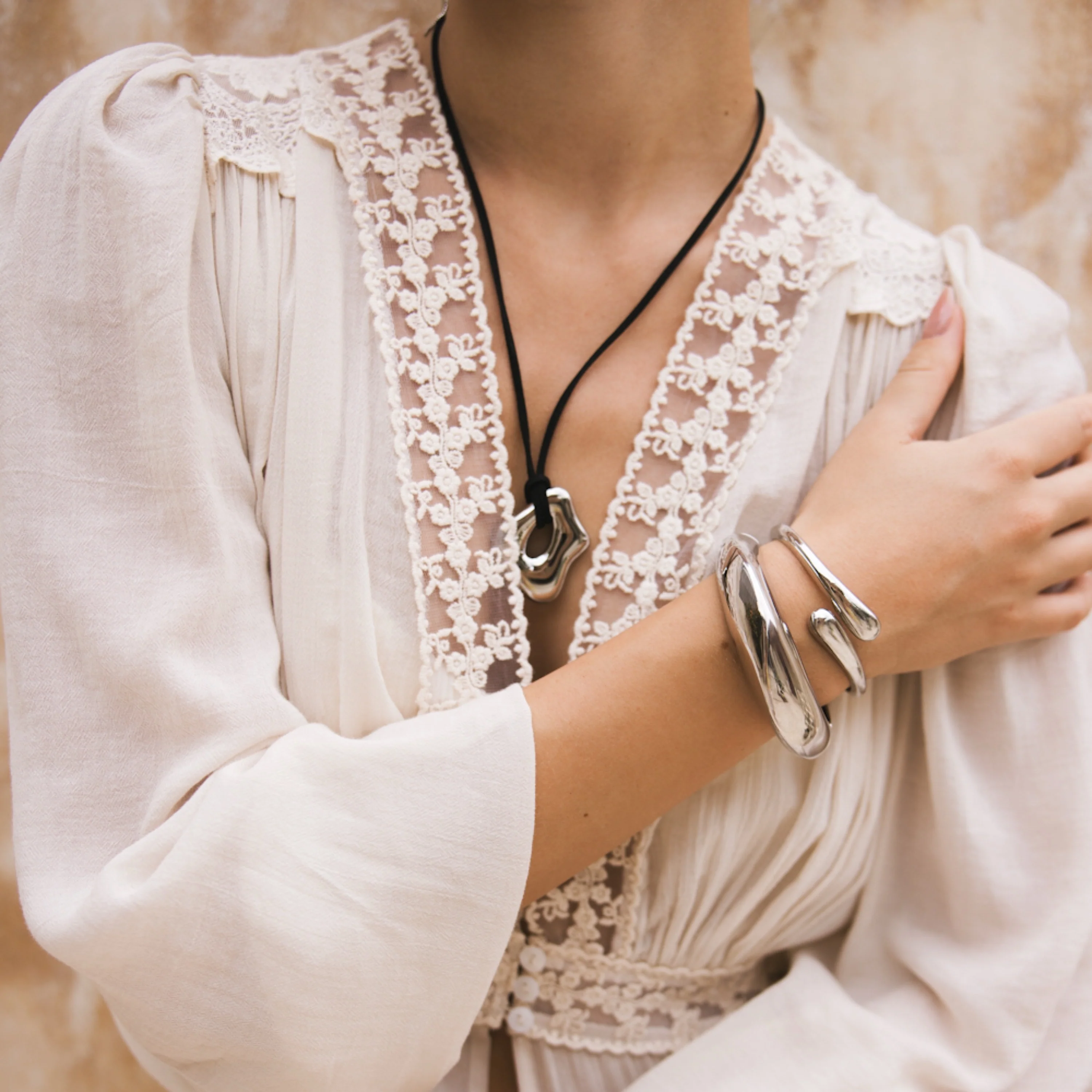 Chrome Wave Cuffs - 3 Styles - Image 12