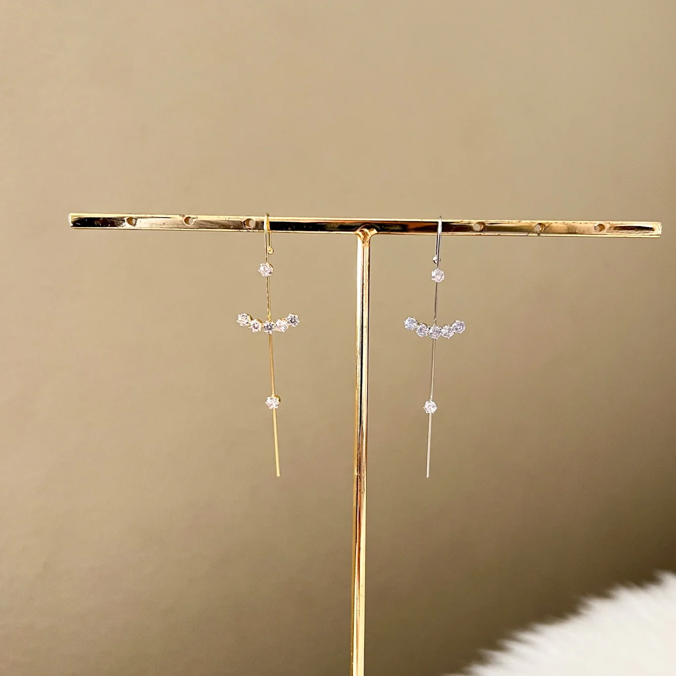 Crystal Bliss Ear Hook / Ear Cuff - LAST CHANCE! - Image 15