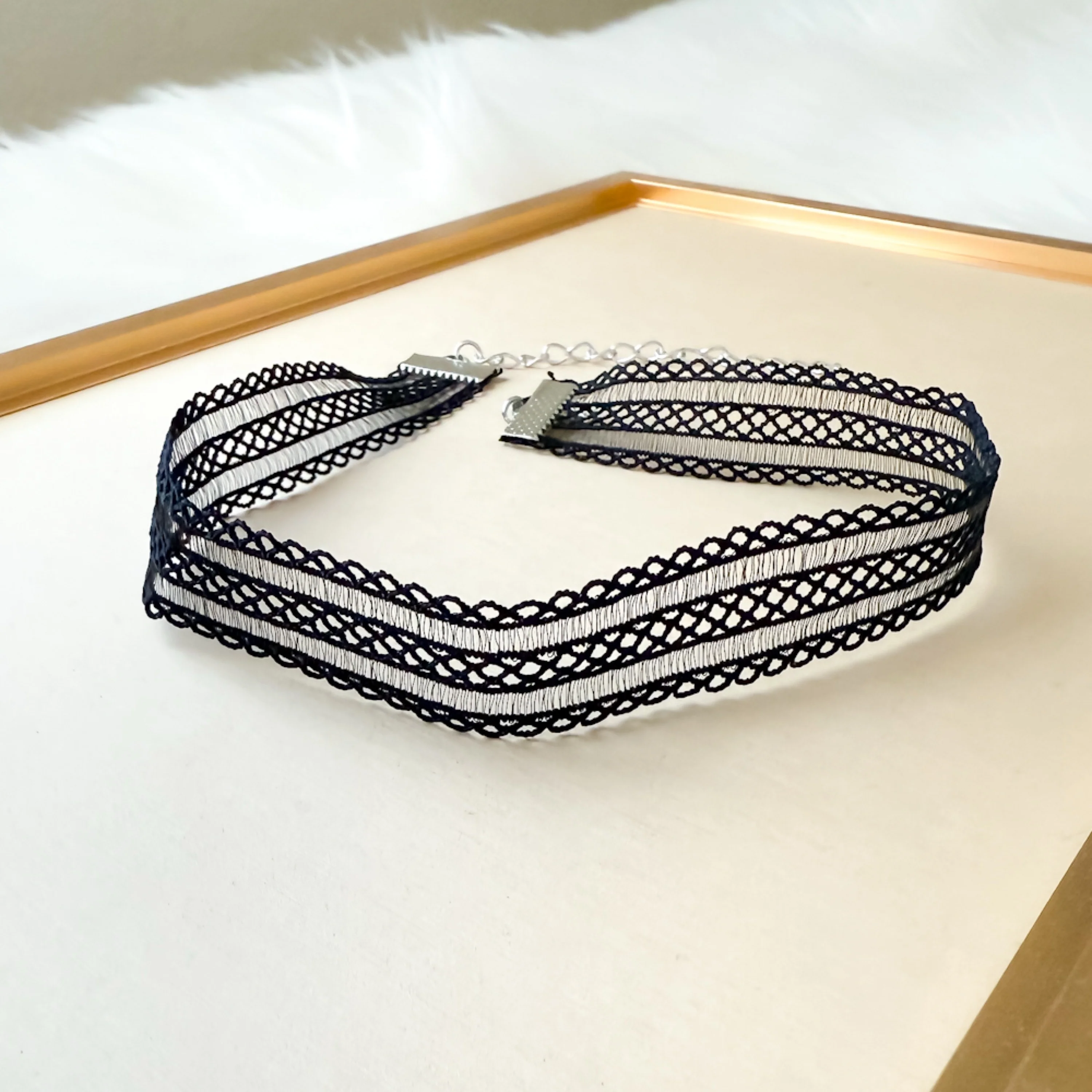 Desire Lace Choker - Image 4