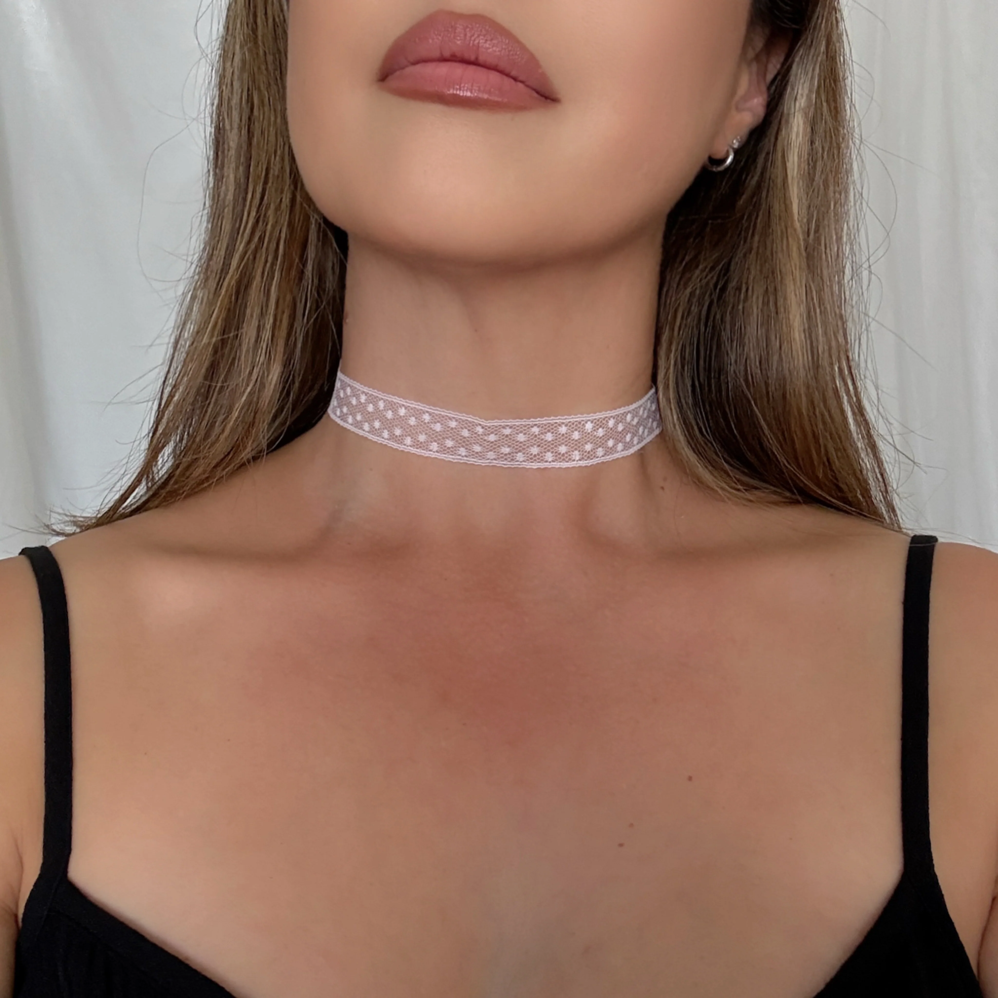 Dotty Lace Choker - White or Black - Image 5