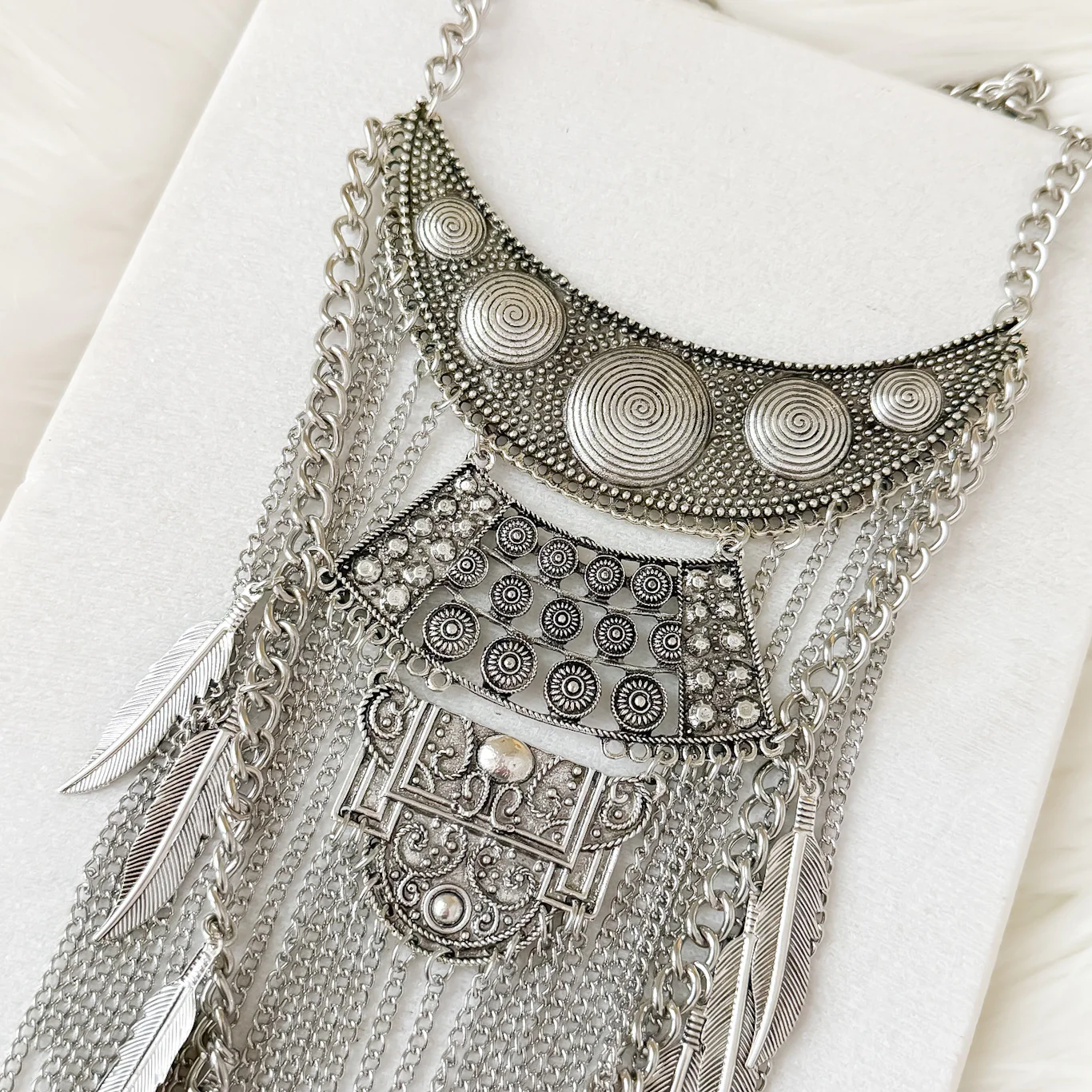 Feathers and Chains Statement Necklace - Image 12