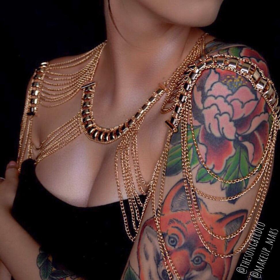 Golden Goddess Shoulder Chains - Image 4
