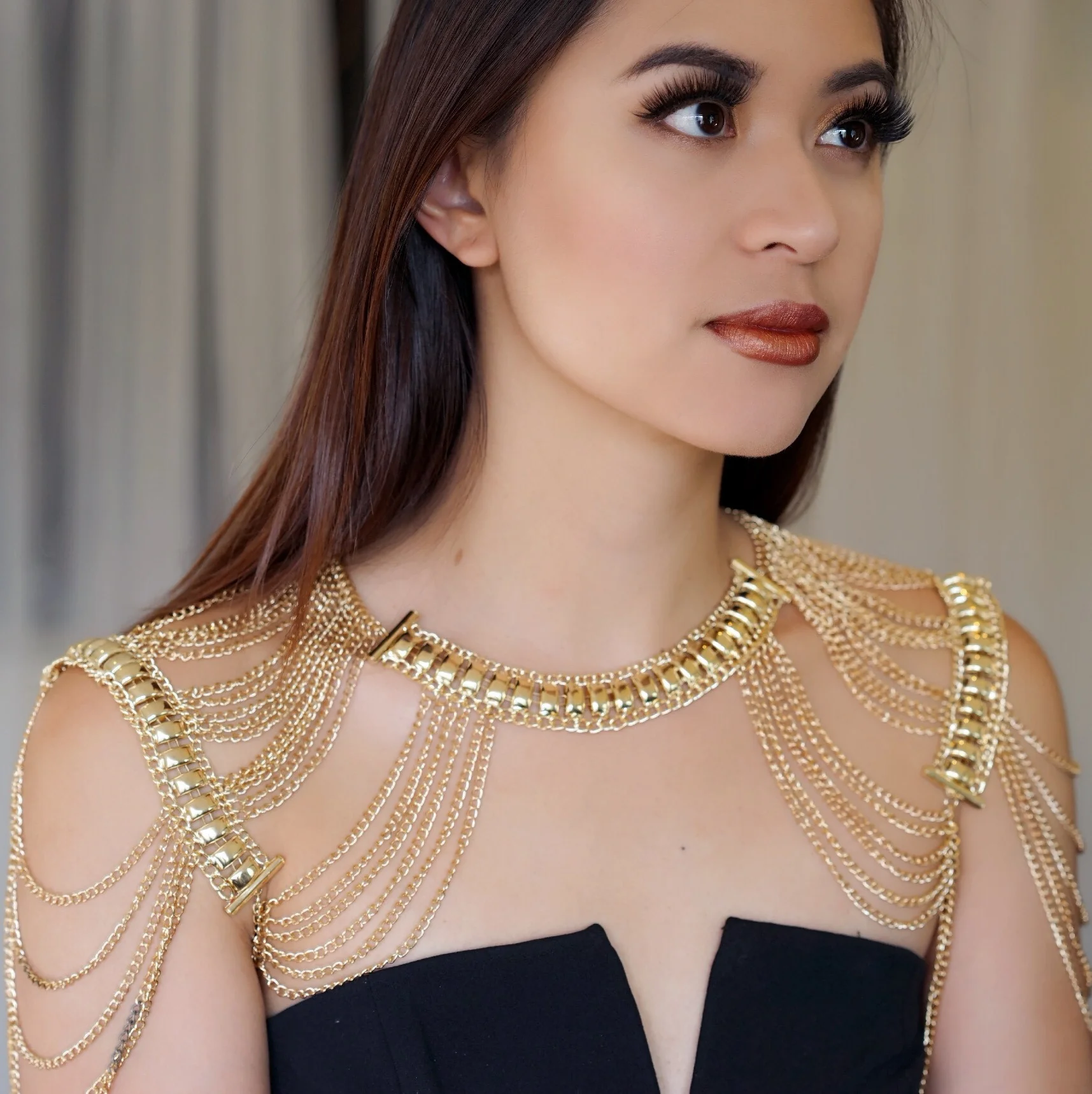 Golden Goddess Shoulder Chains - Image 7