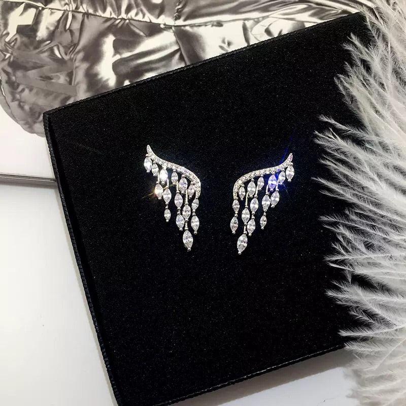 Grace Chandelier Earrings- LAST CHANCE / FINAL SALE - Image 3