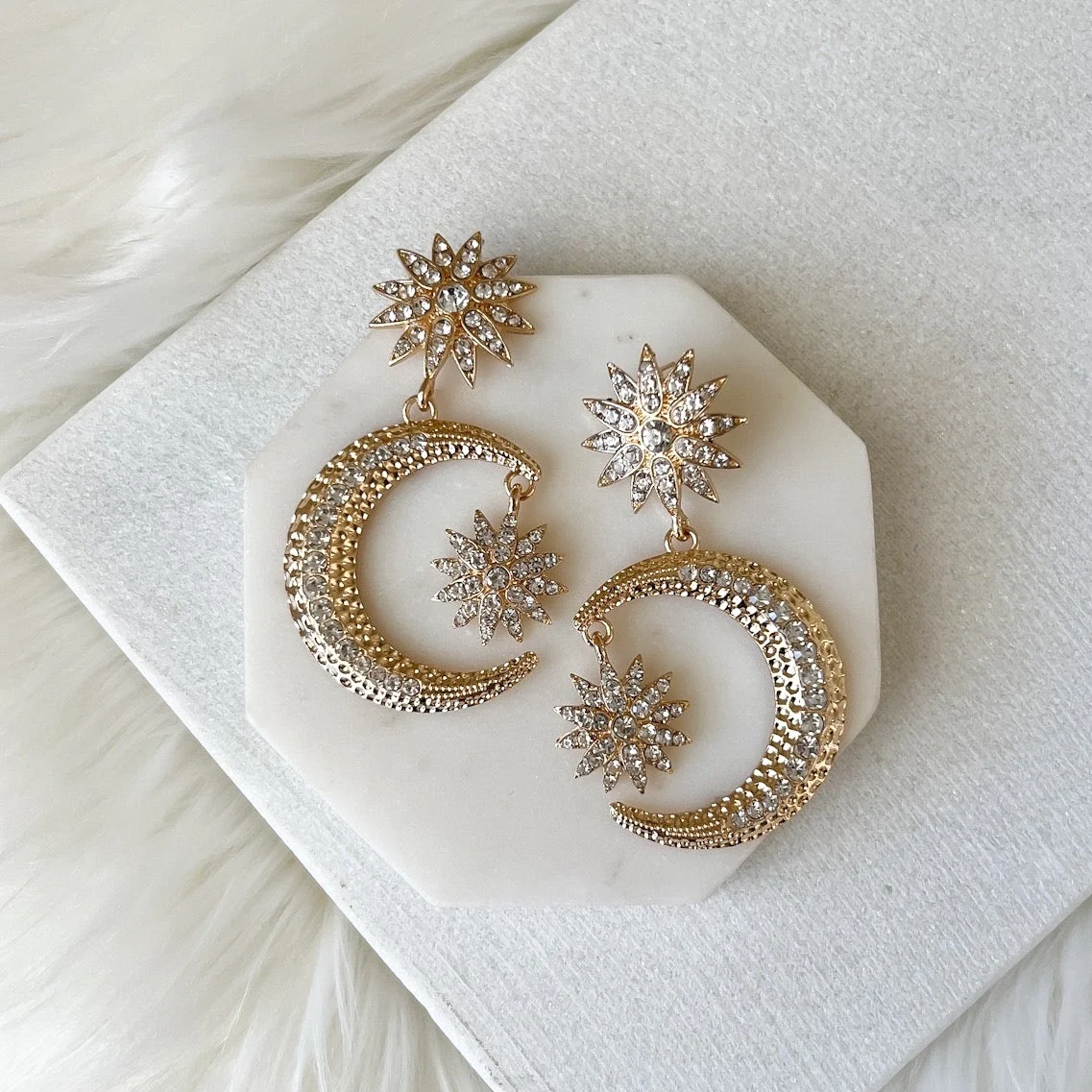 Heavenly Celestial Earrings - Image 4