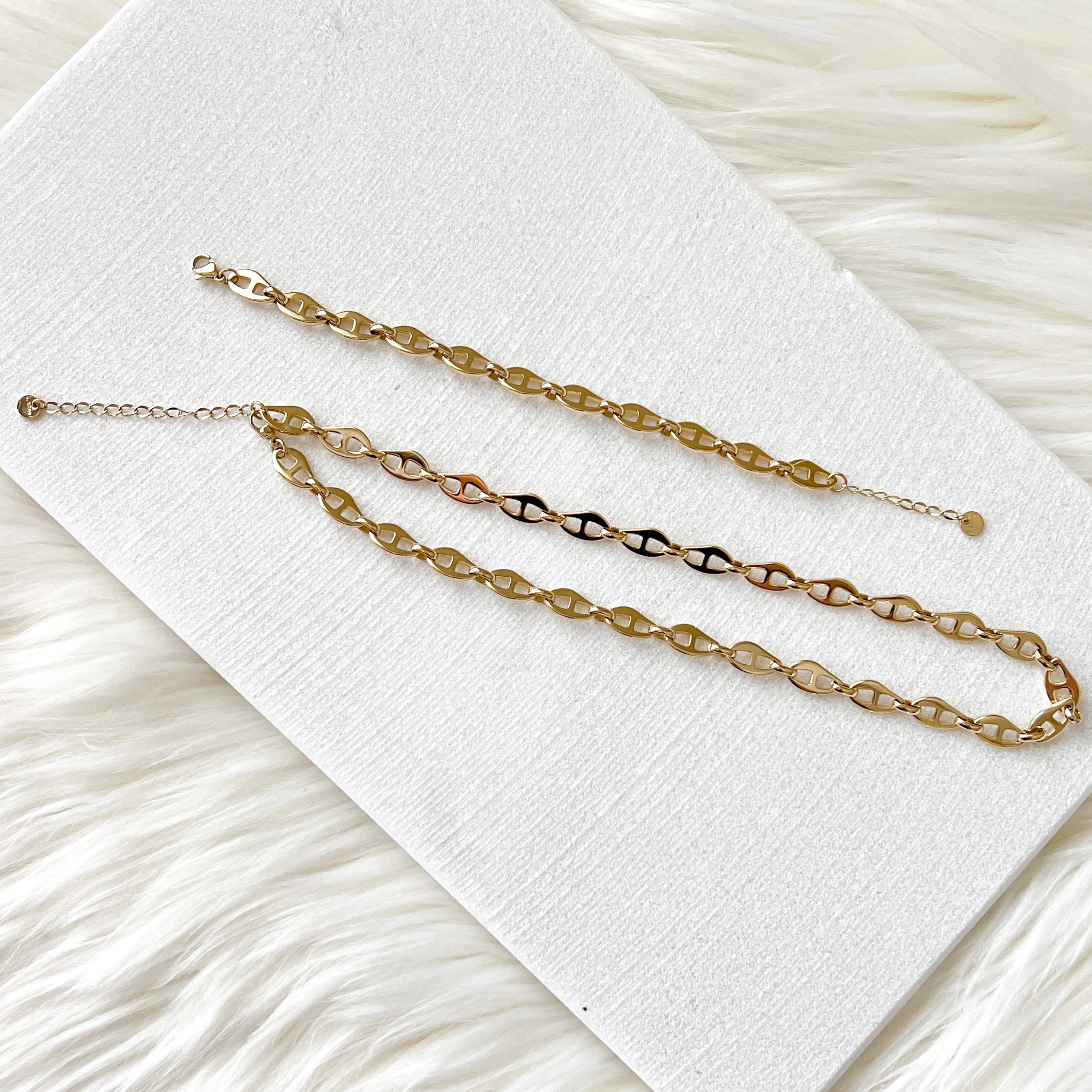 Kona Beans Chain Bracelet - Image 11