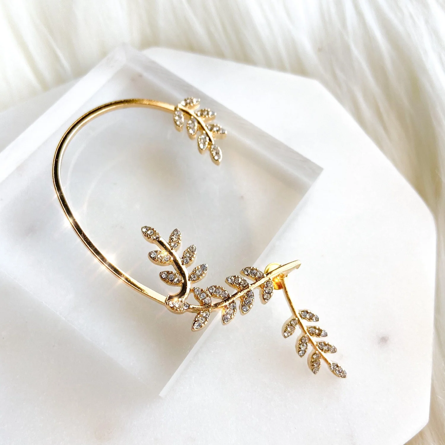Laurel Leaf Ear Hook / Ear Cuffing - Image 7