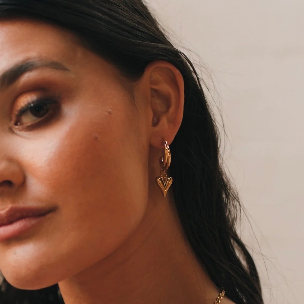 Lovely Heart Drop Earrings - LAST CHANCE! - Image 2