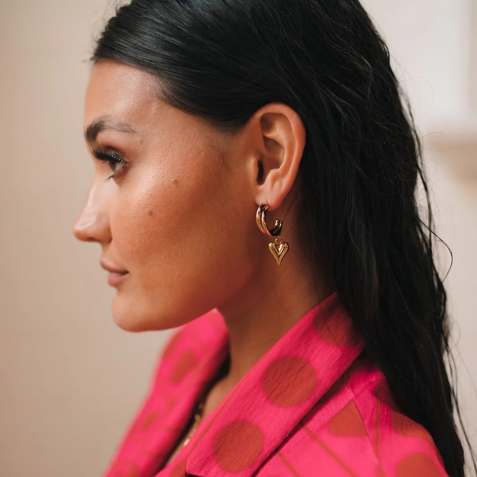 Lovely Heart Drop Earrings - LAST CHANCE! - Image 6