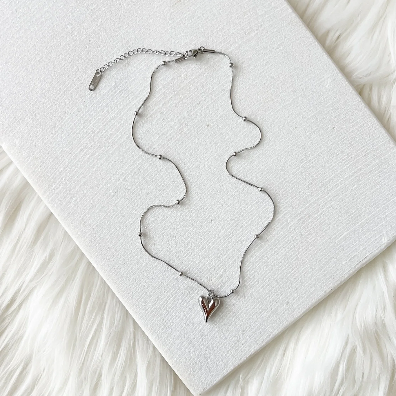 Lovely Heart Necklace - LAST CHANCE! - Image 33