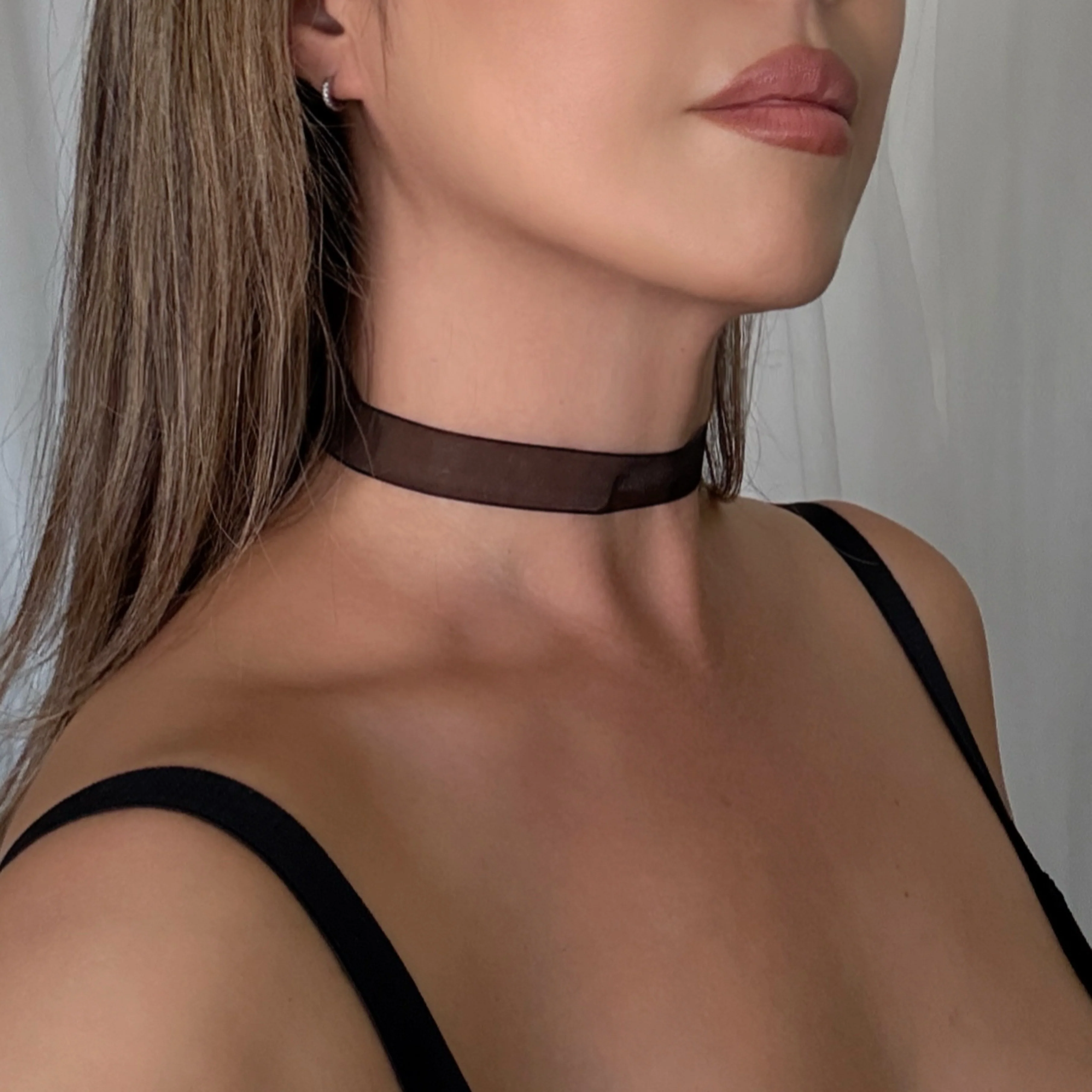 Noir Veil Choker - Image 4