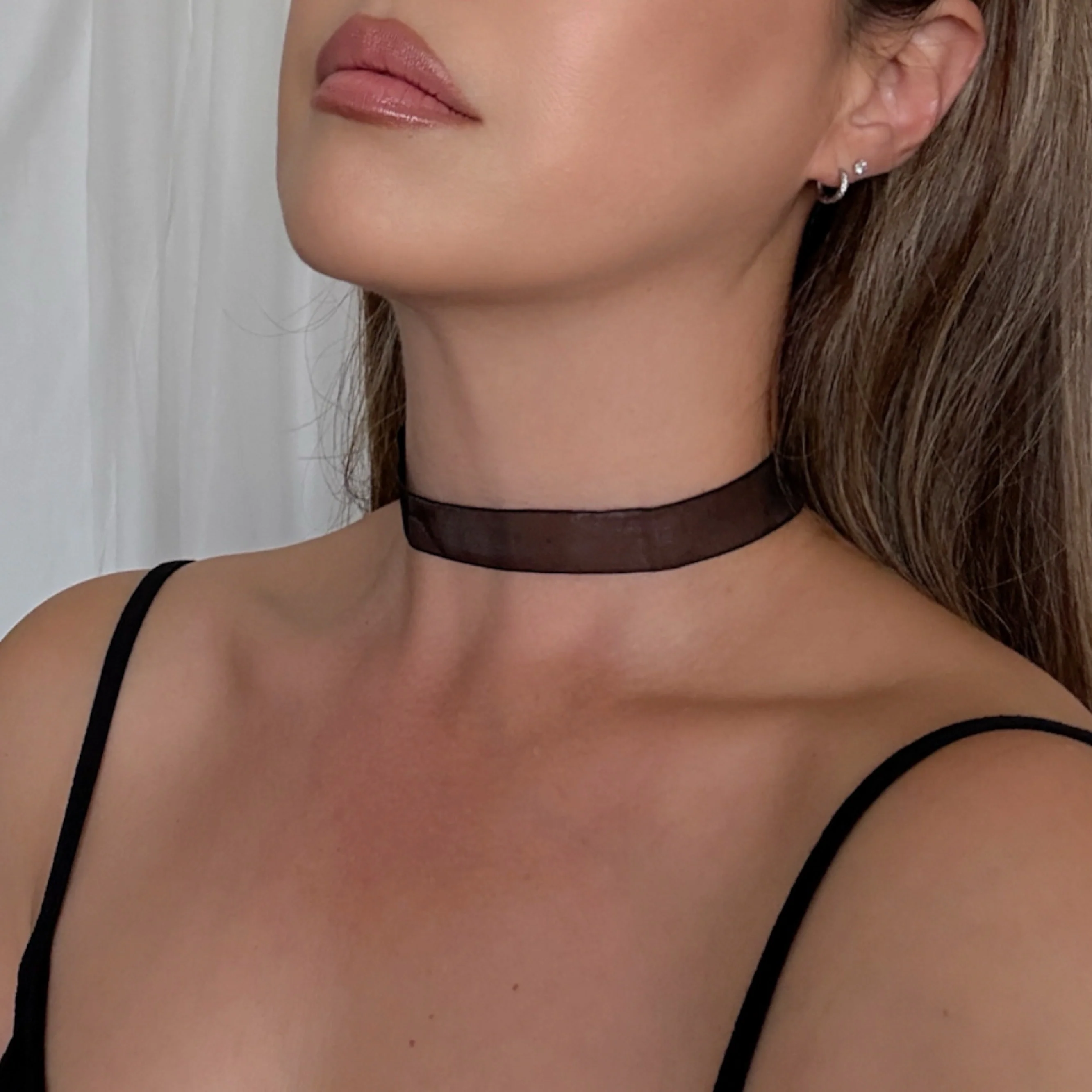 Noir Veil Choker - Image 6