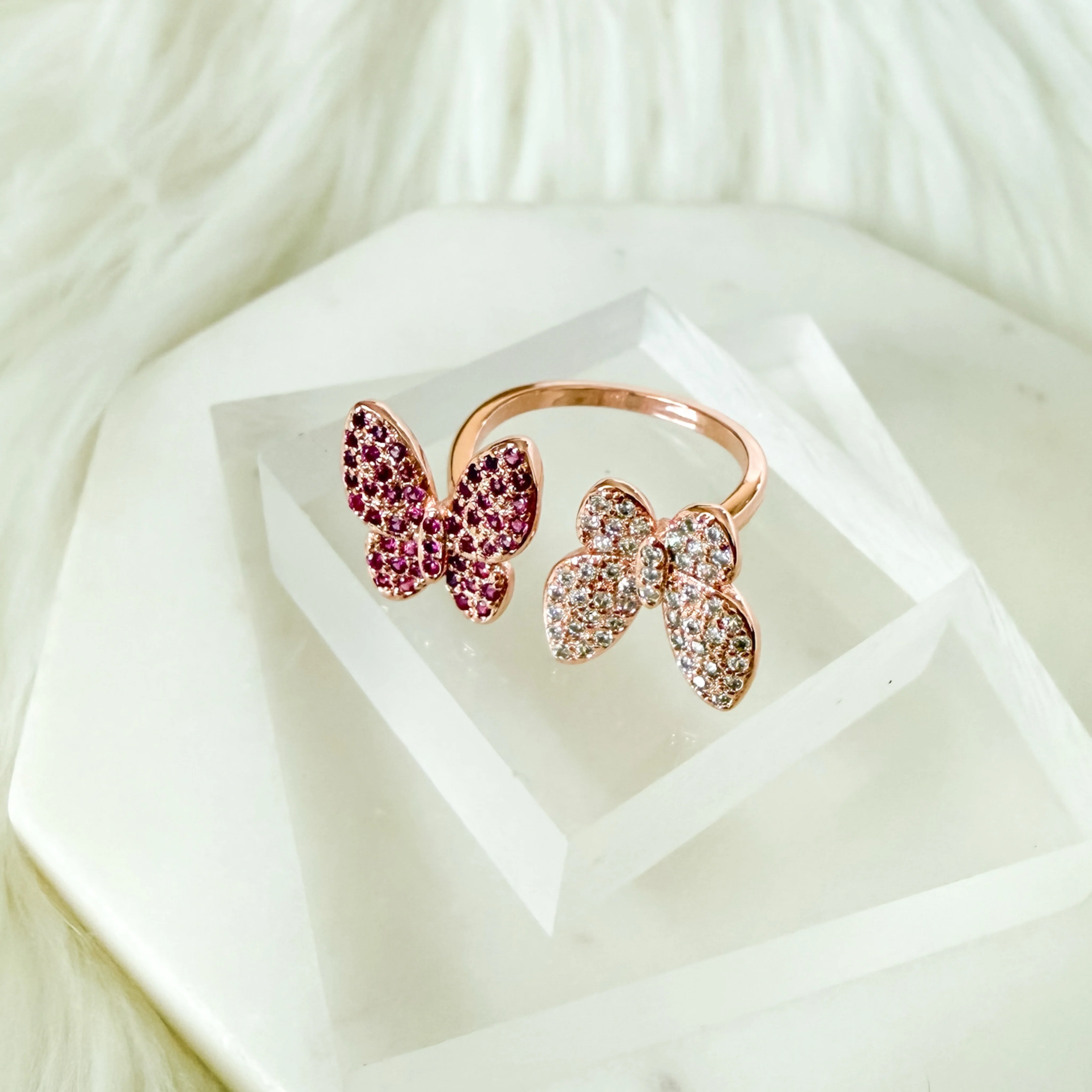 Papillon Butterflies Ring - Image 3