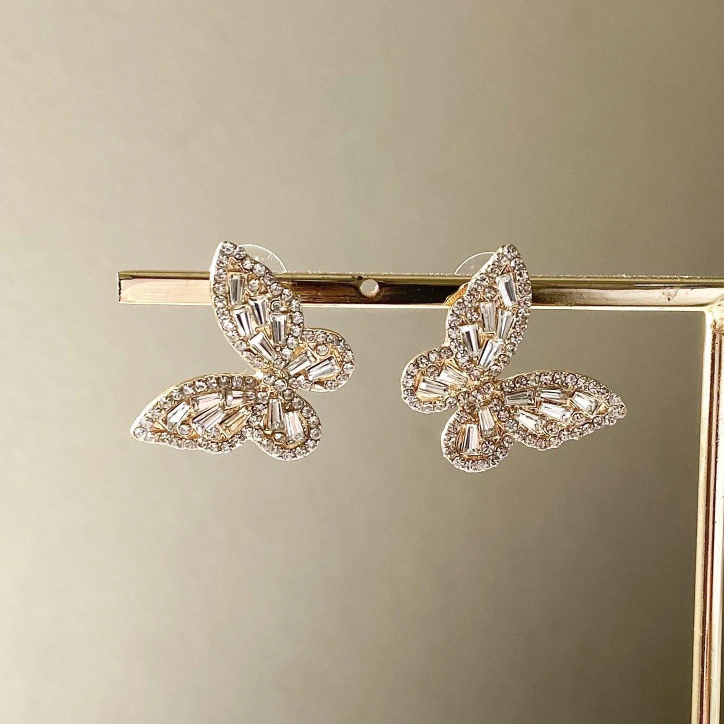 Papillon Butterfly Earrings - Image 5