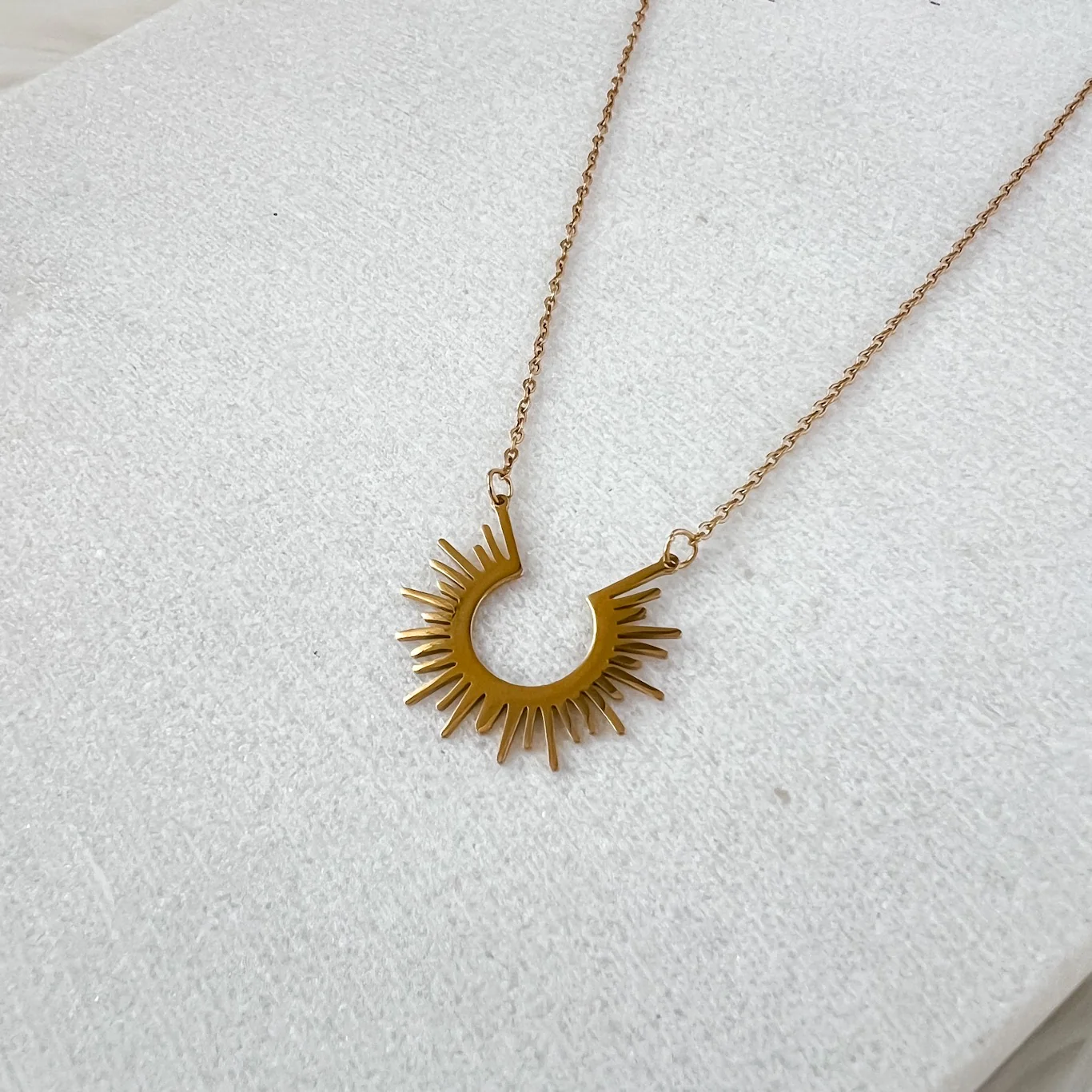 Ray Necklace - LAST CHANCE! - Image 2