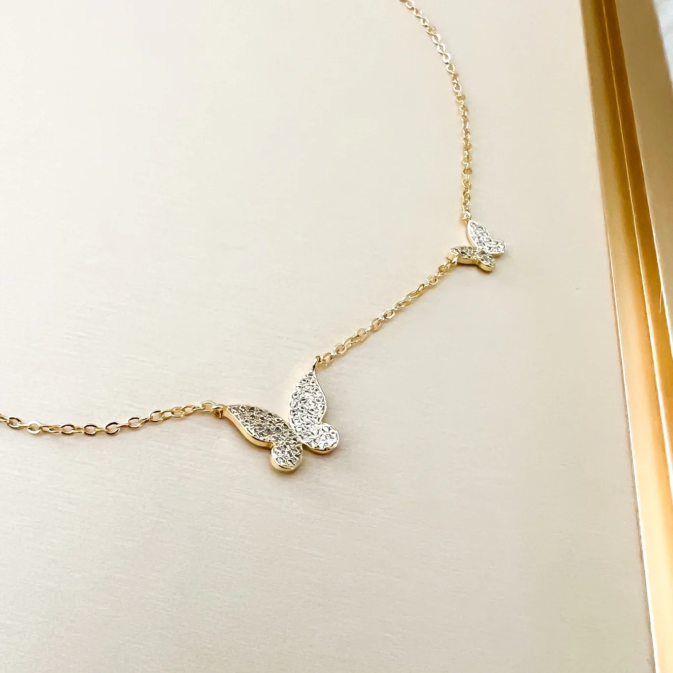 Sweet Butterflies Necklace - Image 12