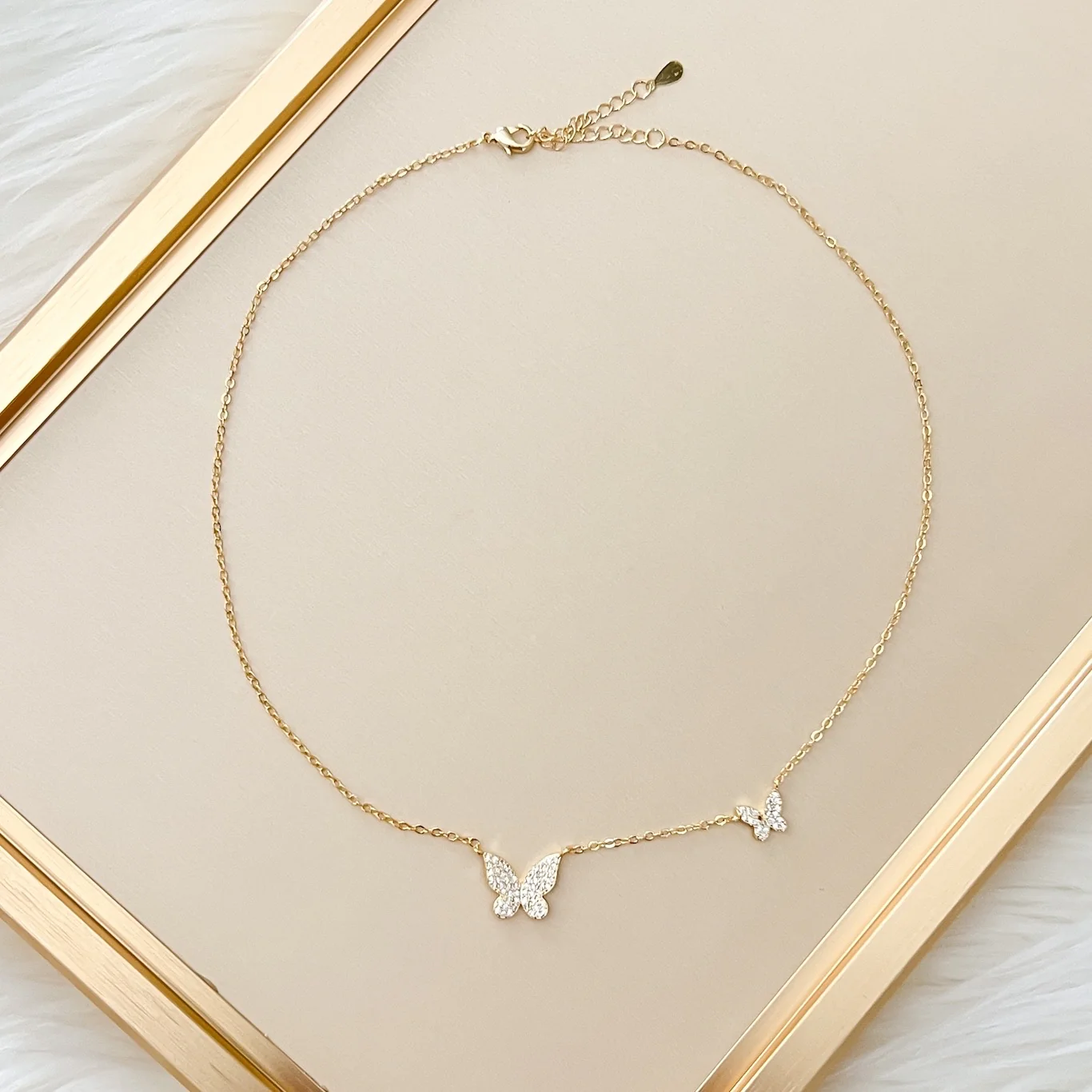 Sweet Butterflies Necklace - Image 17