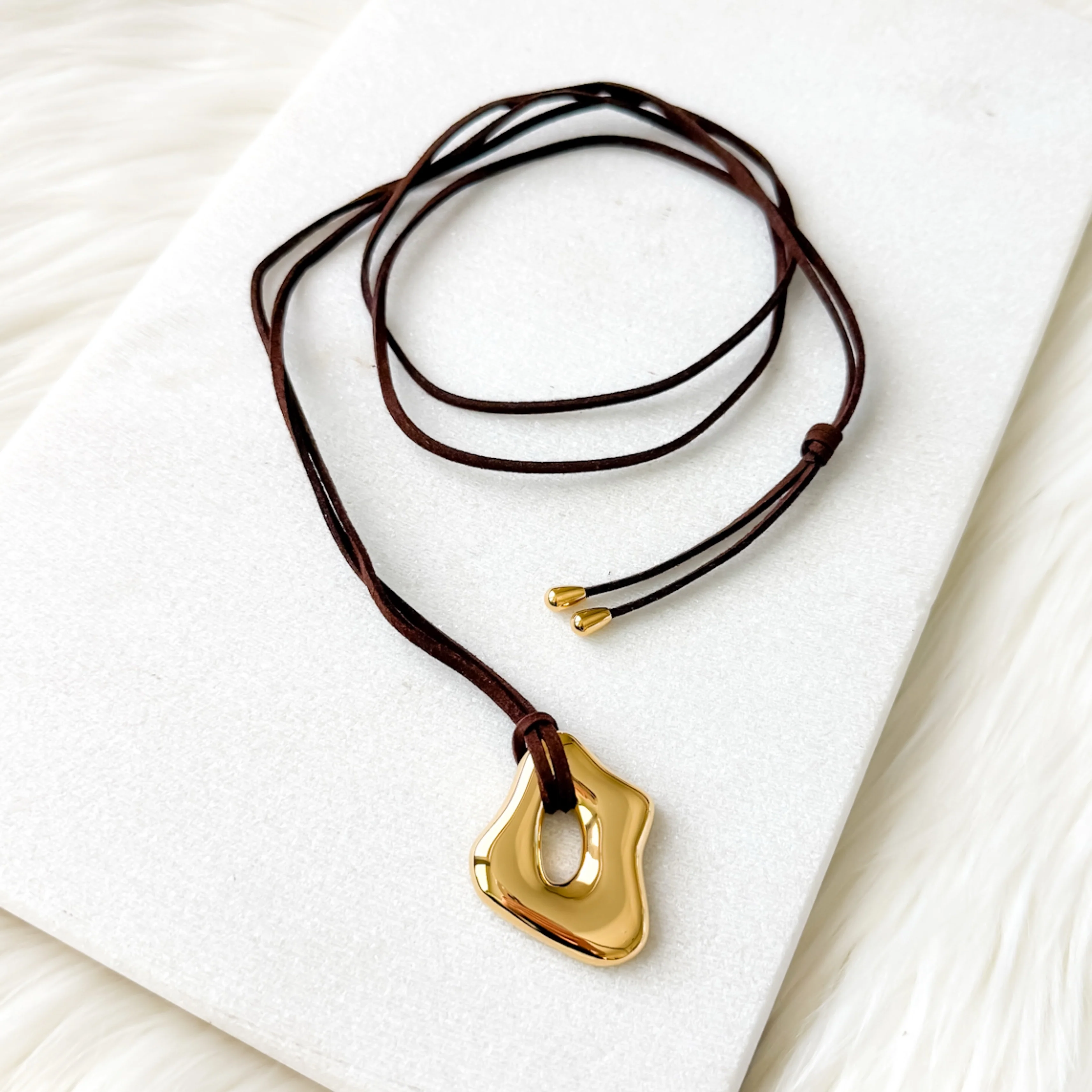 Tranquility Rope Pendant Necklace - Image 18