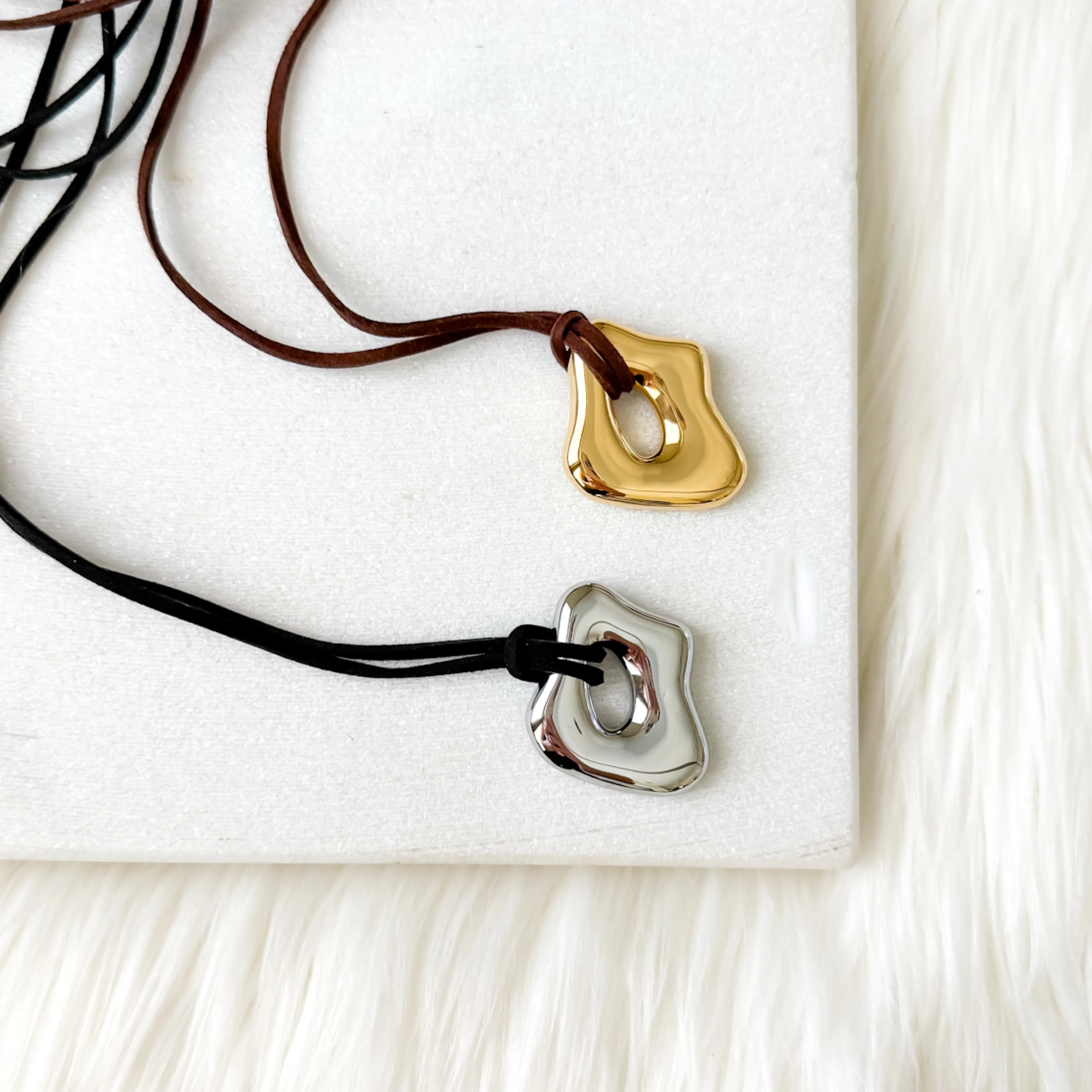 Tranquility Rope Pendant Necklace - Image 21