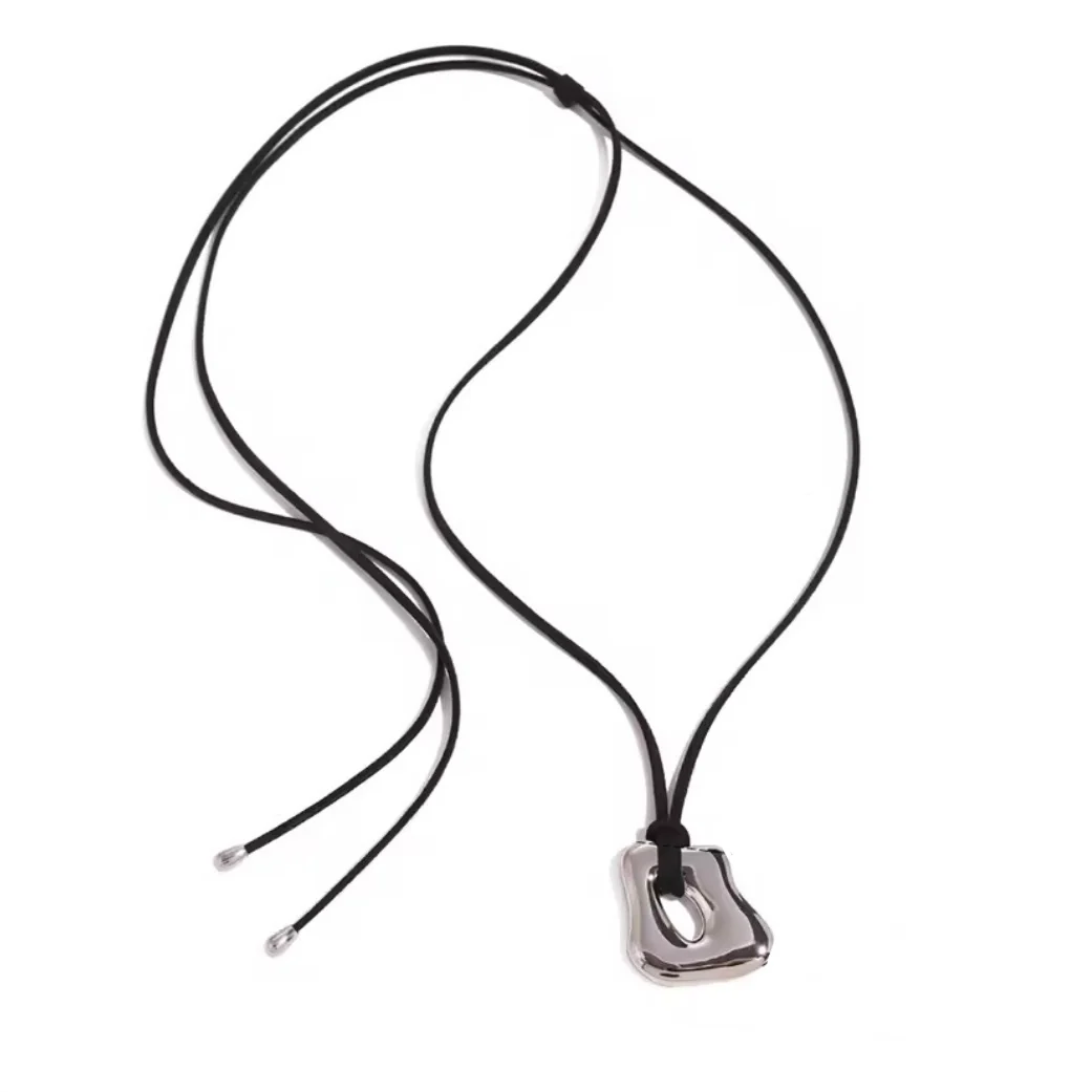 Tranquility Rope Pendant Necklace - Image 23