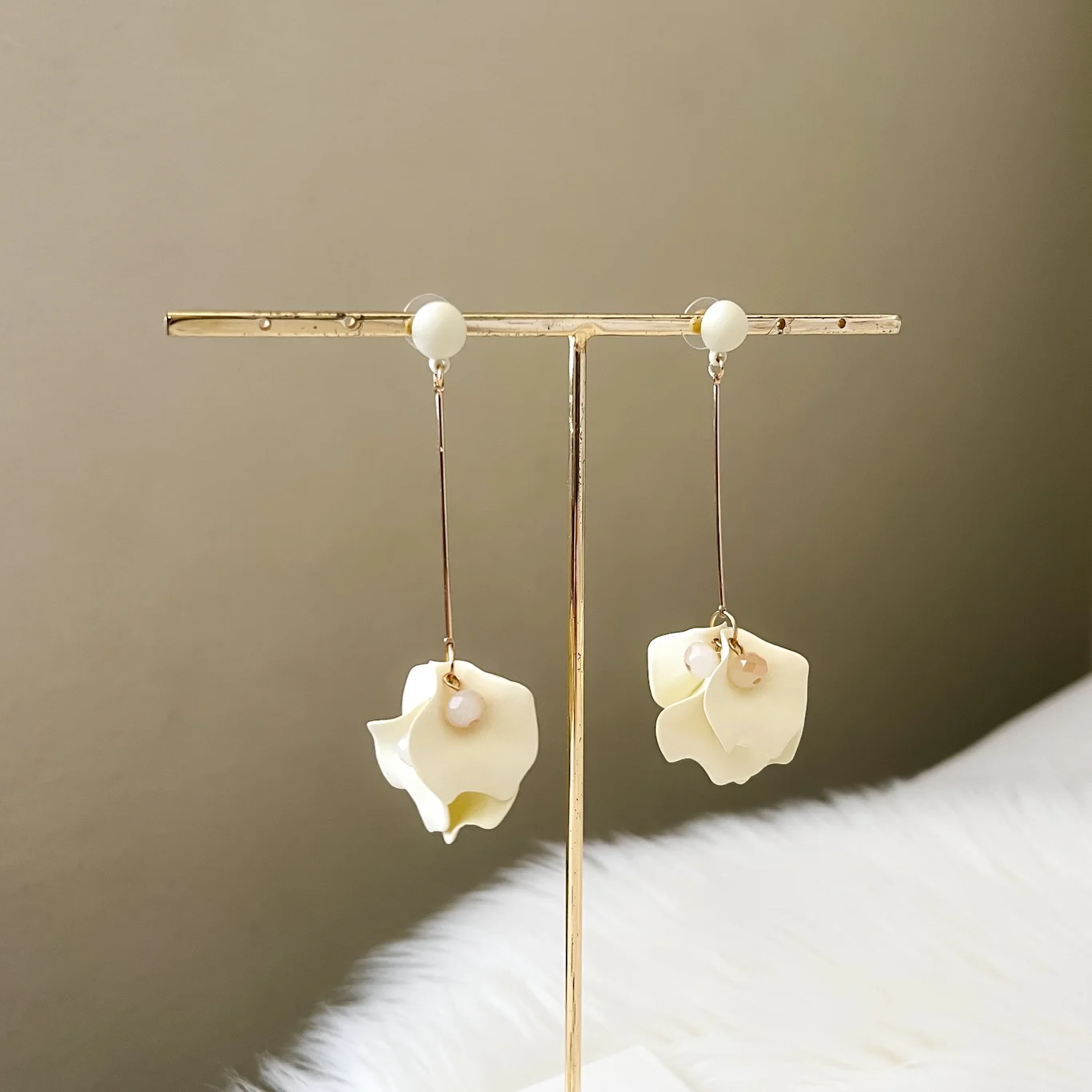 Vanilla Cream Petal Drop Earrings - LAST CHANCE! - Image 35