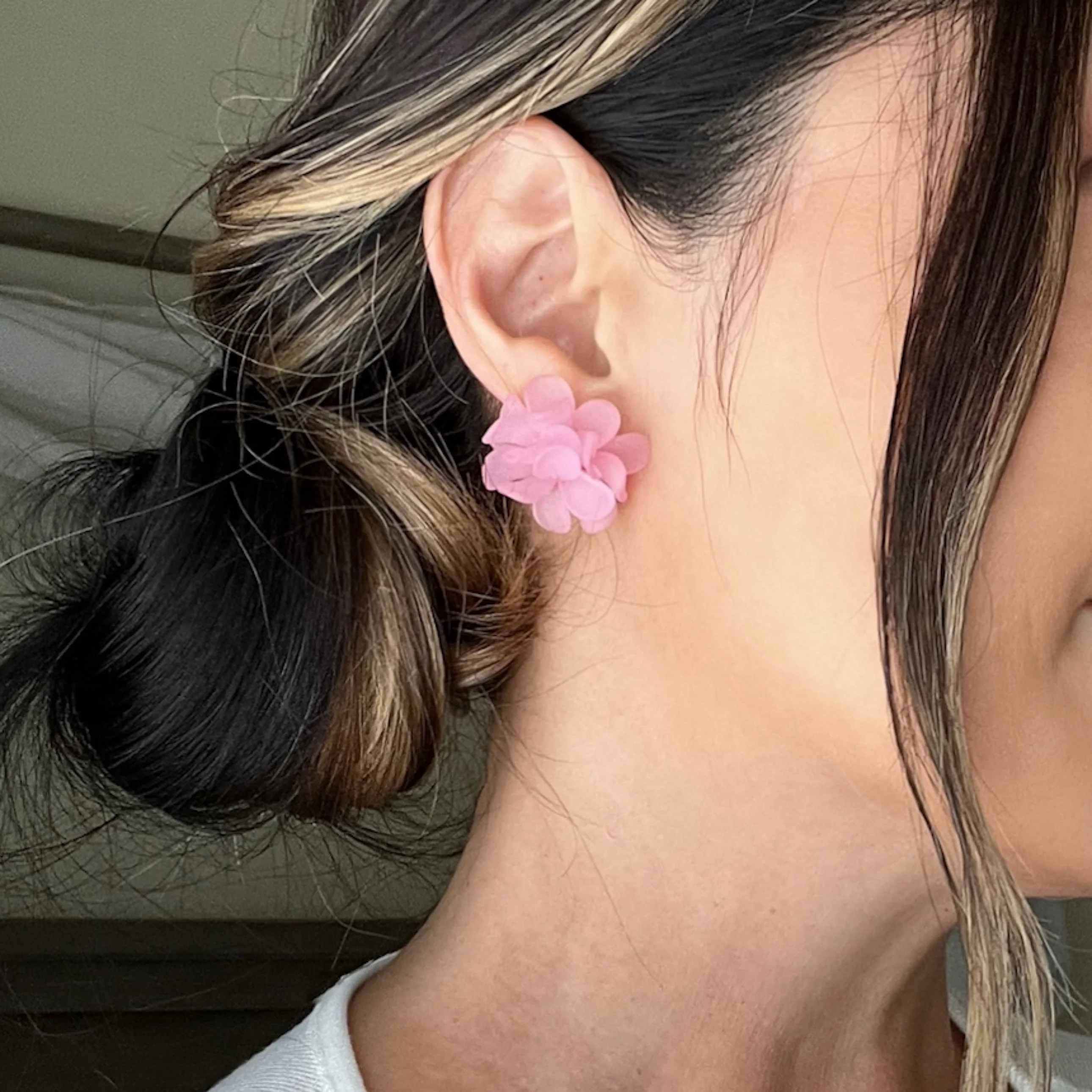 Zinnia Flower Earrings - LAST CHANCE! - Image 3