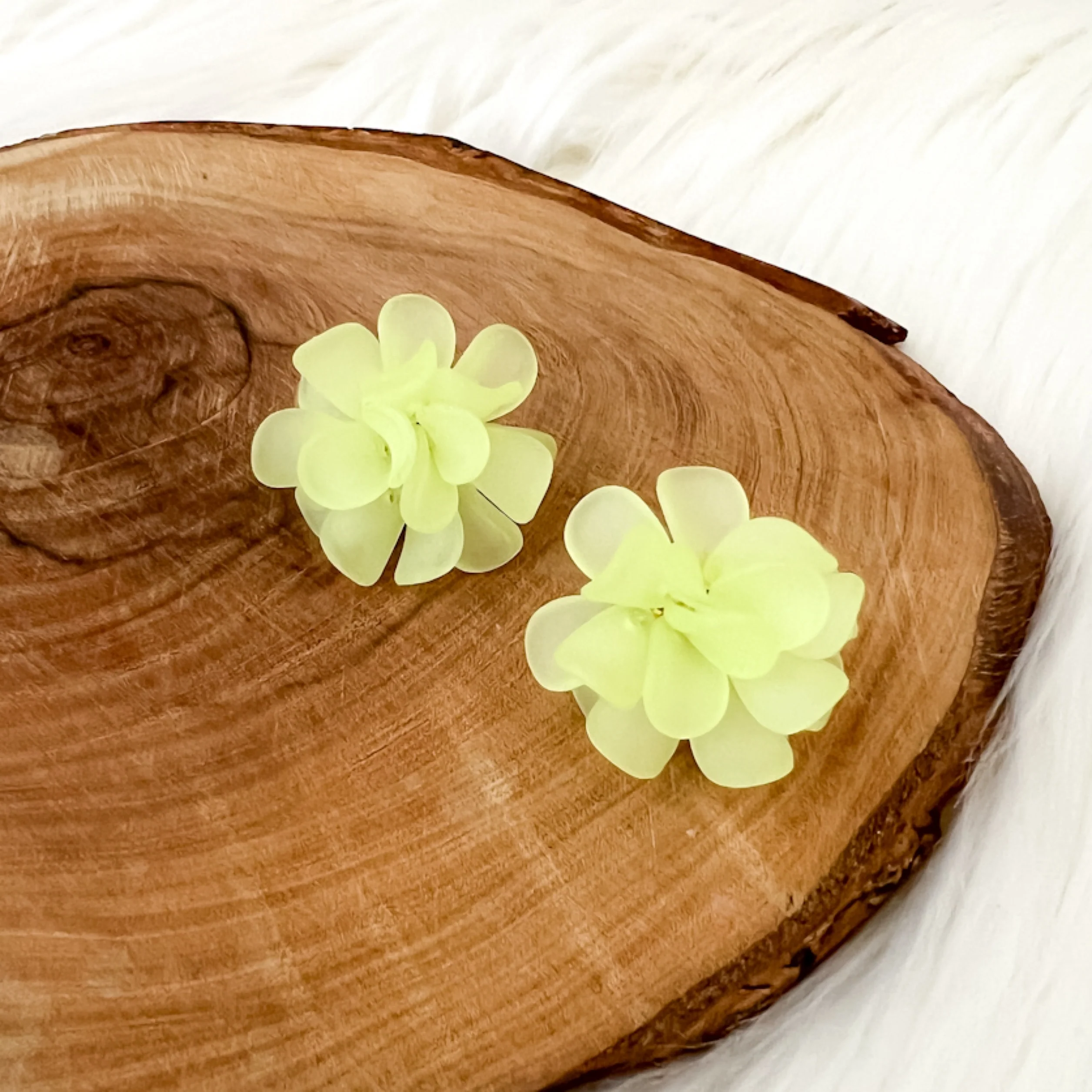 Zinnia Flower Earrings - LAST CHANCE! - Image 9